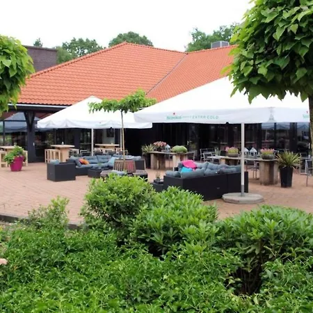 Cozy And Child-friendly In The Veluwe Dağ evi Hoenderloo